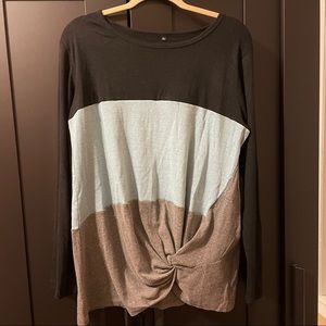 Colorblock Front Knot Long Sleeve Top
